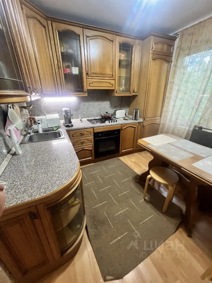 2-комн. квартира, 53 м², 5/5 этаж
