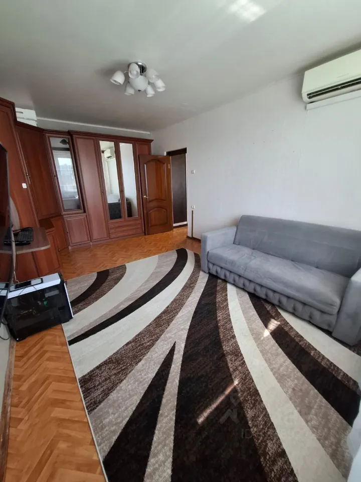 2-комн. квартира, 55 м², 11/17 этаж