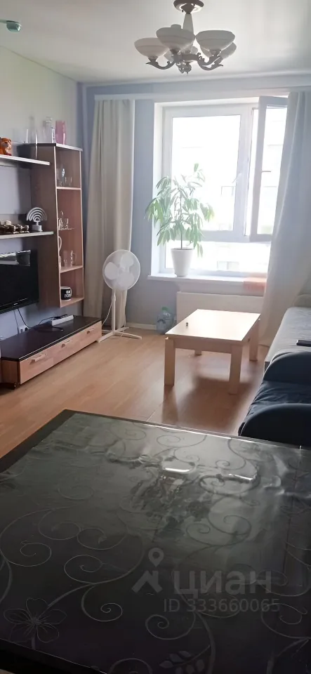 2-комн. квартира, 42 м², 19/25 этаж