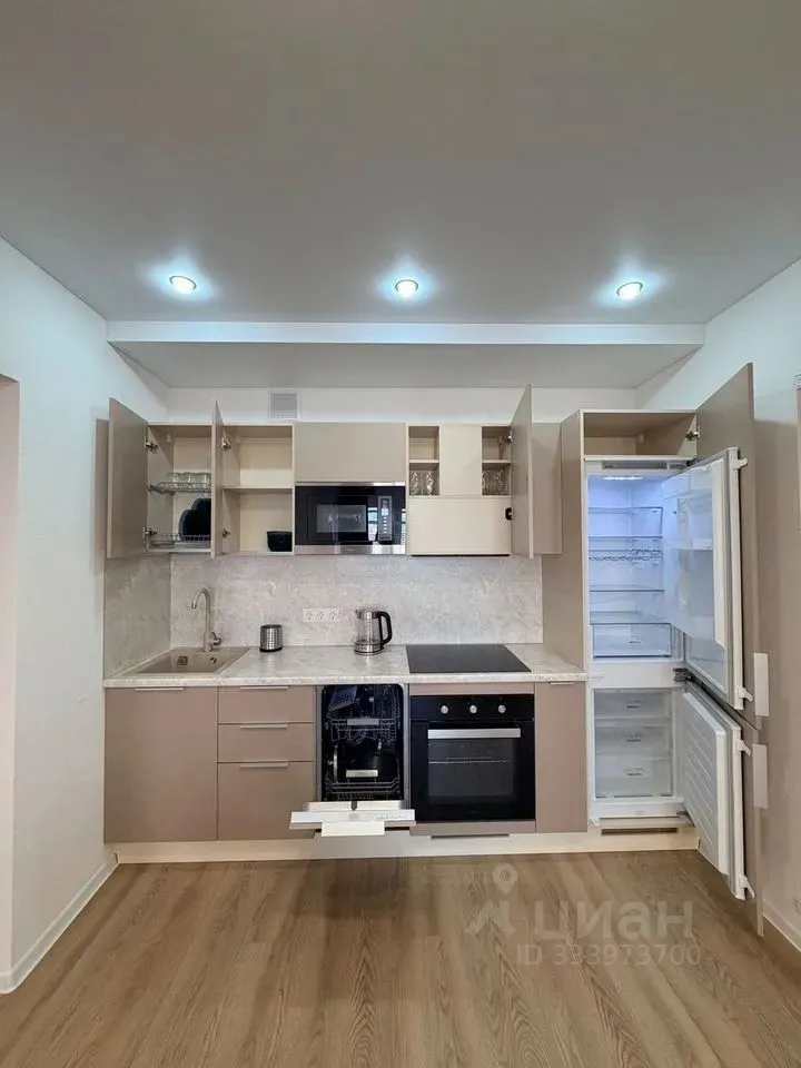 3-комн. квартира, 51 м², 17/33 этаж