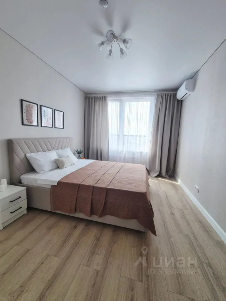 1-комн. квартира, 42 м², 27/32 этаж