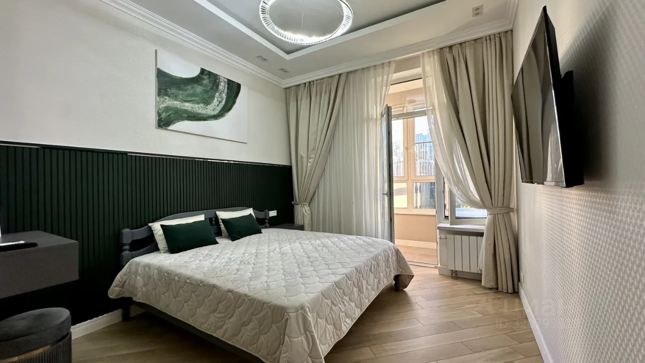 2-комн. квартира, 75 м², 3/19 этаж