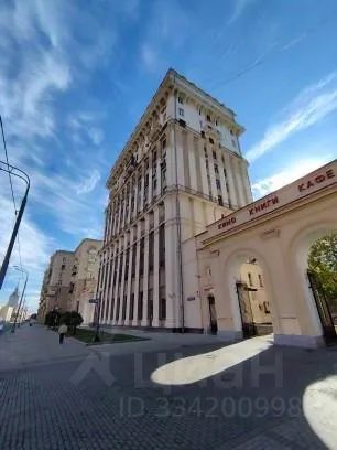 3-комн. квартира, 70 м², 3/12 этаж