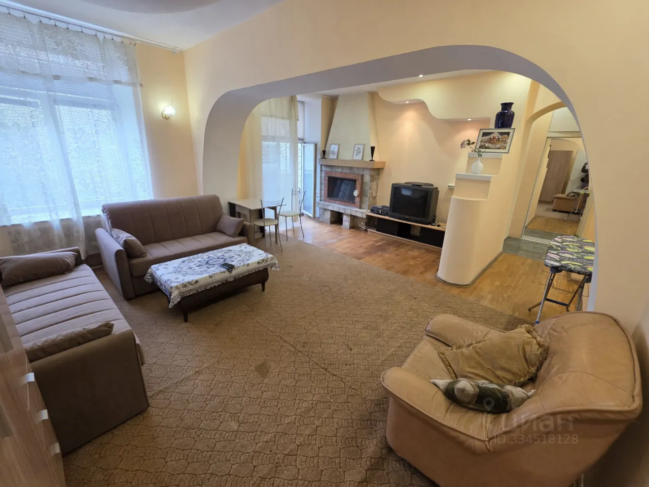 2-комн. квартира, 53 м², 3/6 этаж