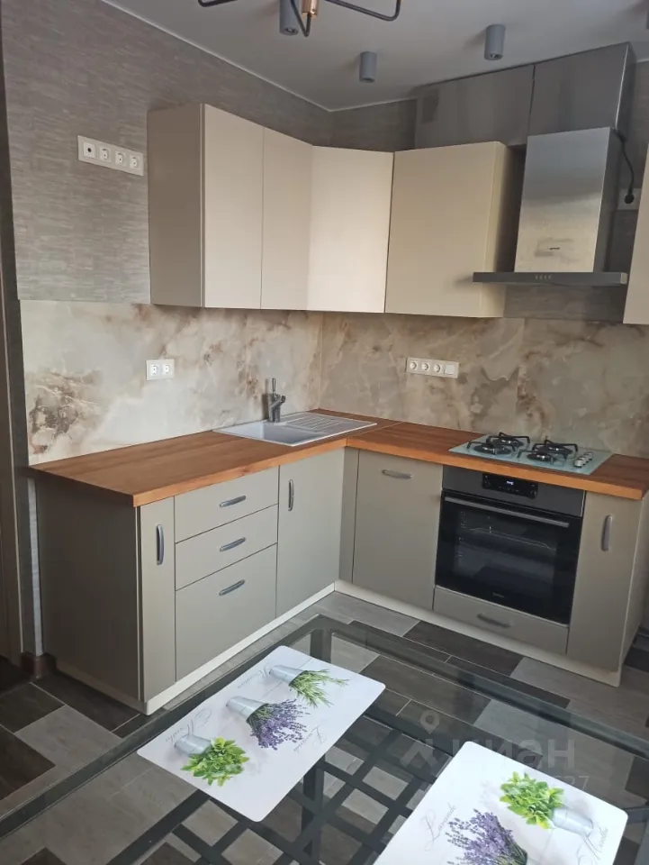 3-комн. квартира, 84 м², 4/9 этаж