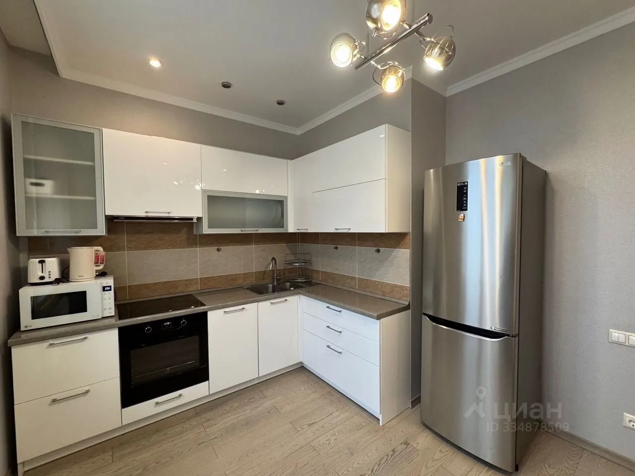 2-комн. квартира, 75 м², 11/21 этаж