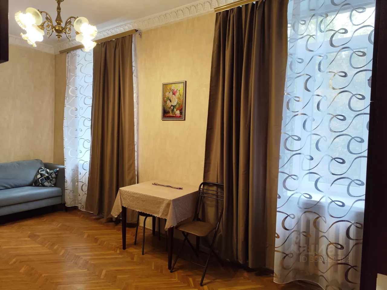 2-комн. квартира, 59 м², 2/5 этаж