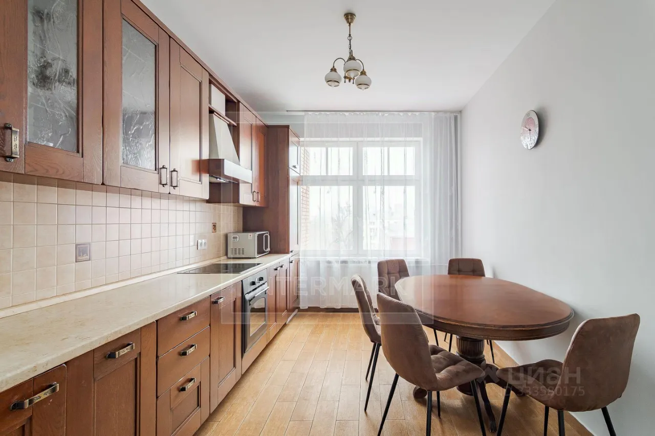 3-комн. квартира, 82 м², 6/9 этаж