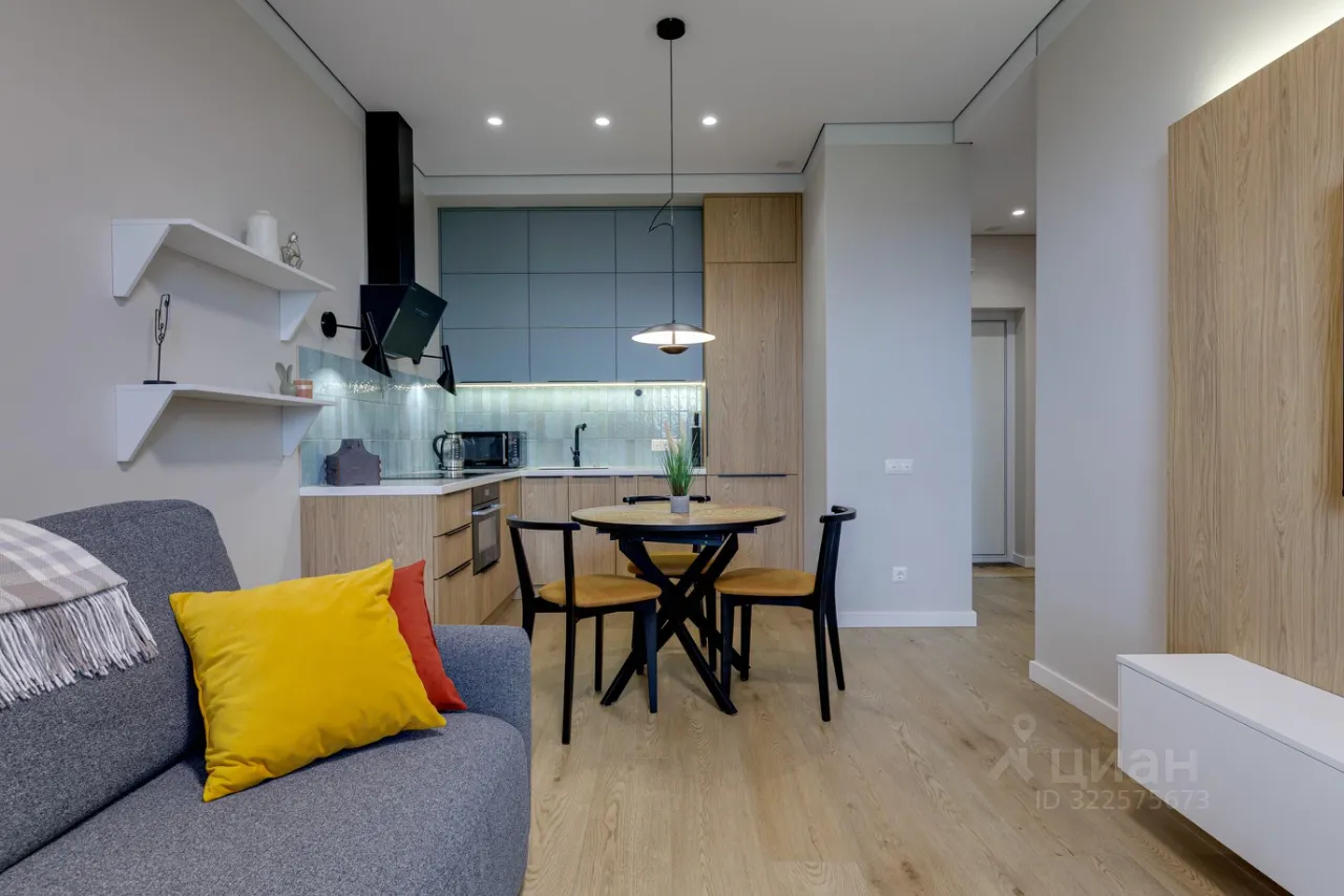 2-комн. квартира, 42,2 м², 14/18 этаж