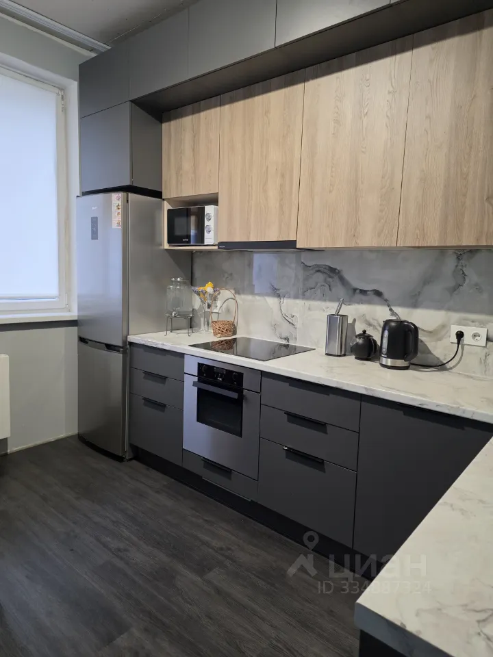 2-комн. квартира, 56 м², 1/12 этаж