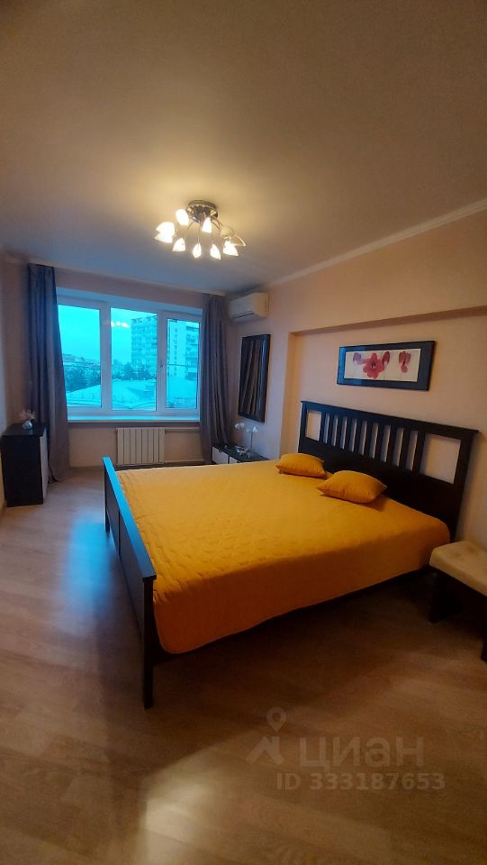 2-комн. квартира, 53 м², 7/14 этаж
