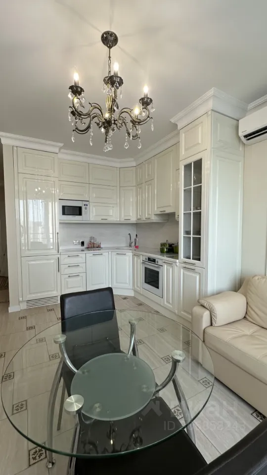 2-комн. квартира, 50 м², 22/36 этаж