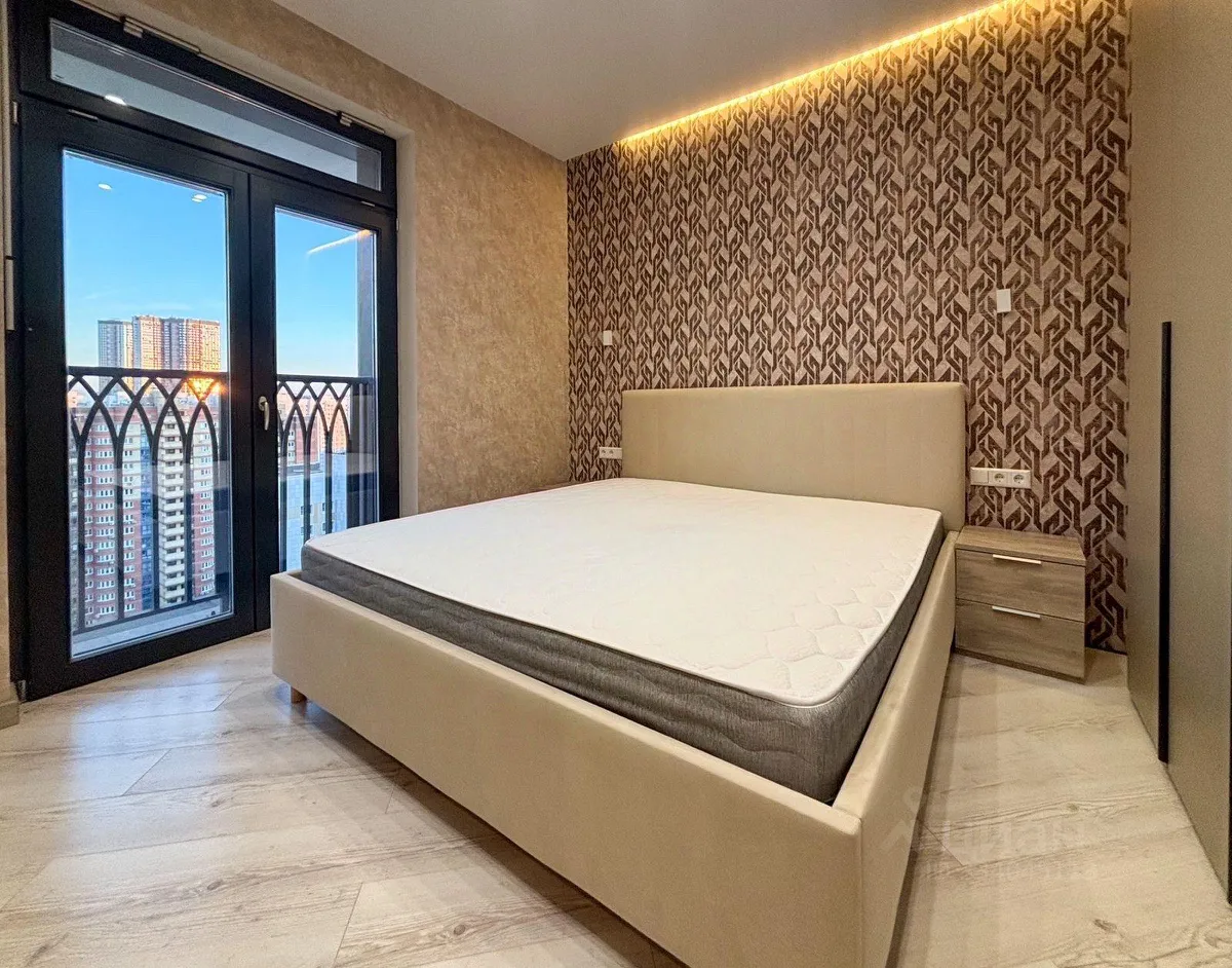 2-комн. квартира, 60 м², 19/20 этаж