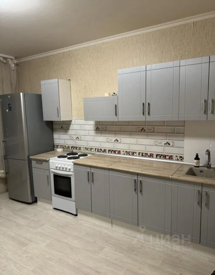 2-комн. квартира, 62 м², 3/17 этаж