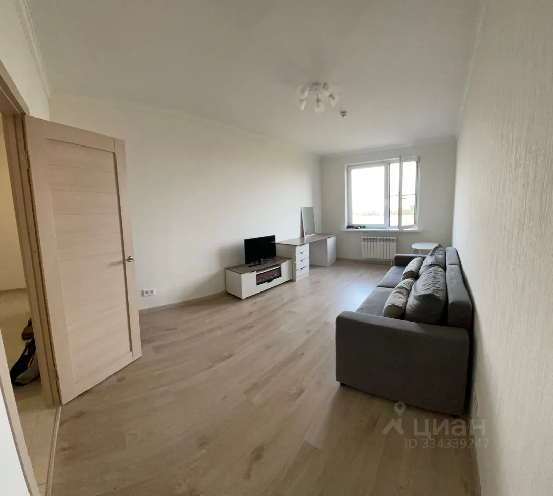 2-комн. квартира, 60,8 м², 15/24 этаж