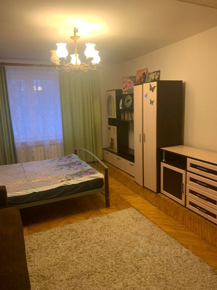 1-комн. квартира, 35 м², 3/12 этаж