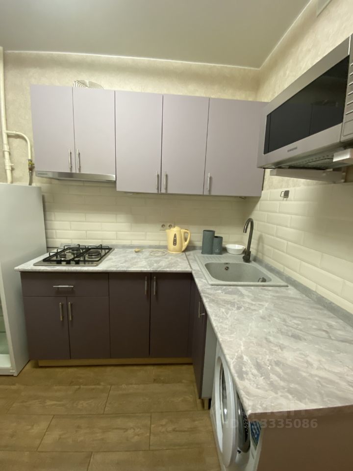 2-комн. квартира, 50 м², 1/9 этаж