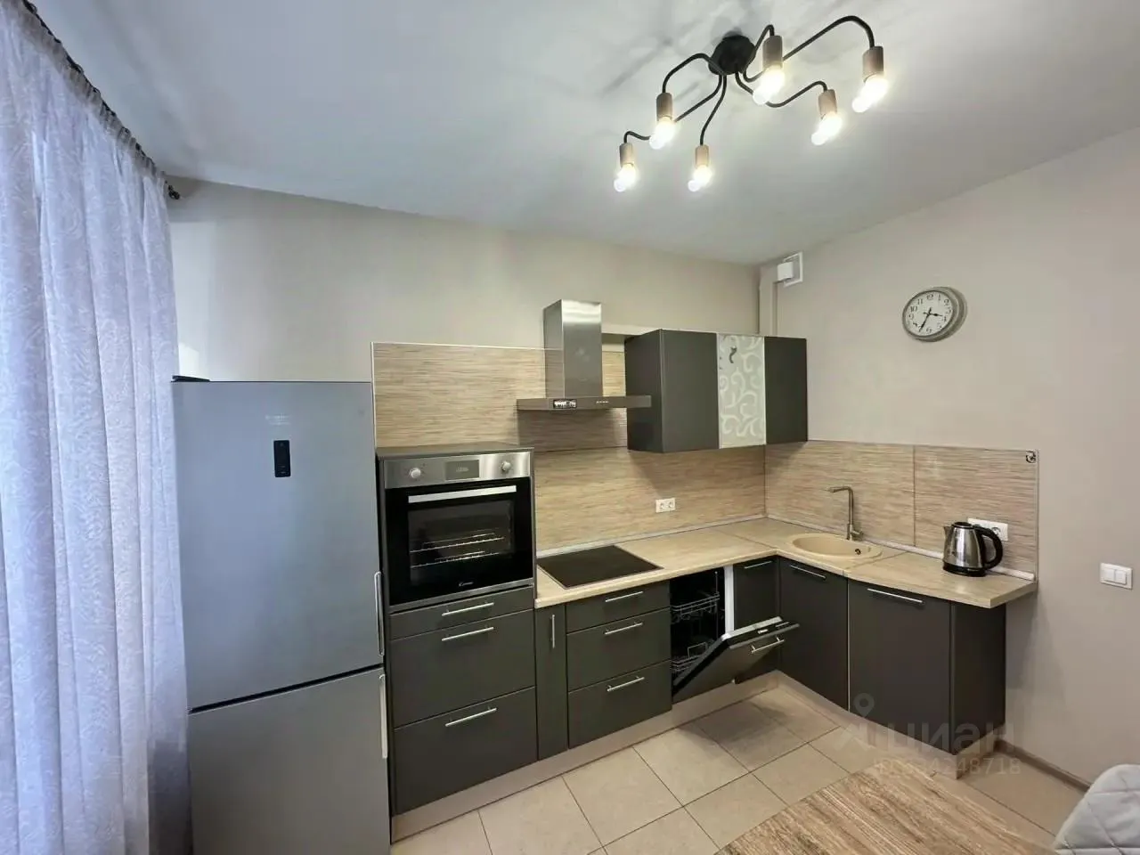 2-комн. квартира, 60,3 м², 2/20 этаж