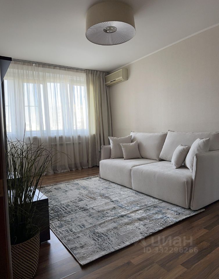 1-комн. квартира, 37,6 м², 7/13 этаж