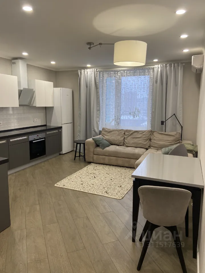 2-комн. квартира, 65 м², 12/17 этаж