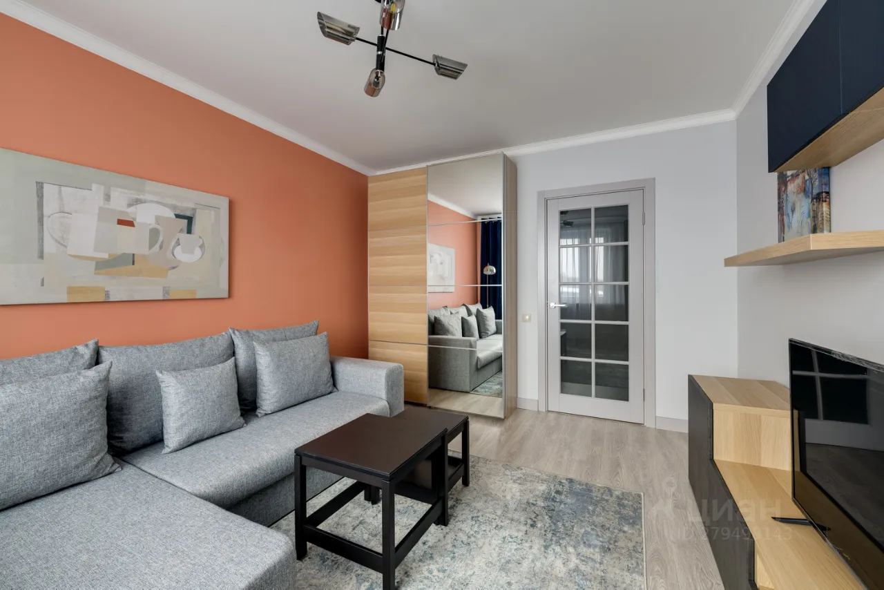 1-комн. квартира, 42 м², 3/18 этаж