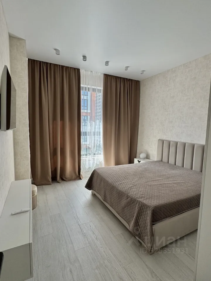 2-комн. квартира, 41 м², 12/29 этаж