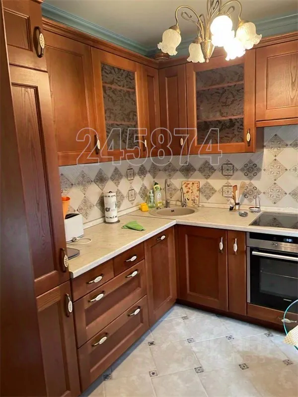 2-комн. квартира, 45 м², 1/9 этаж