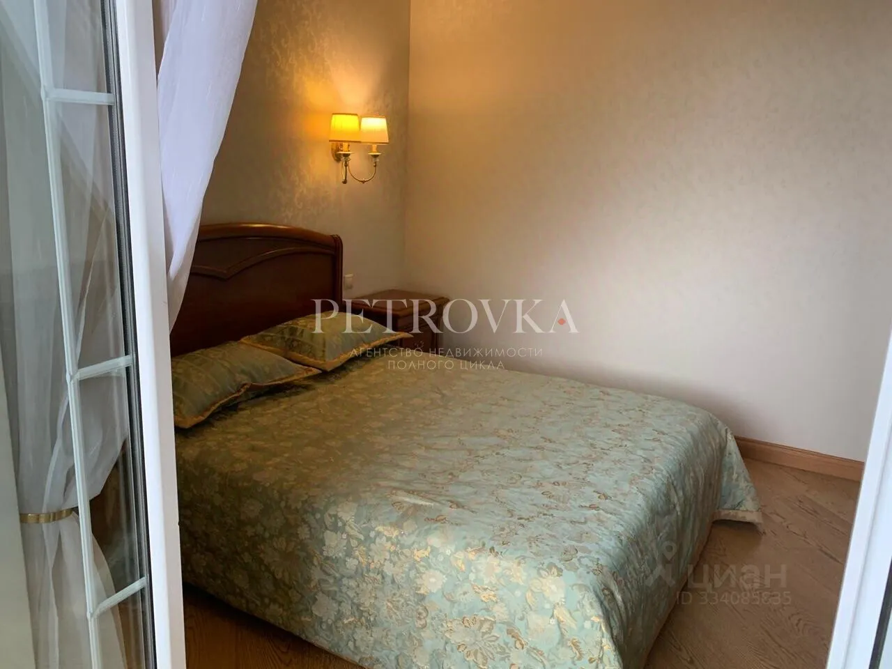 2-комн. квартира, 74 м², 13/18 этаж