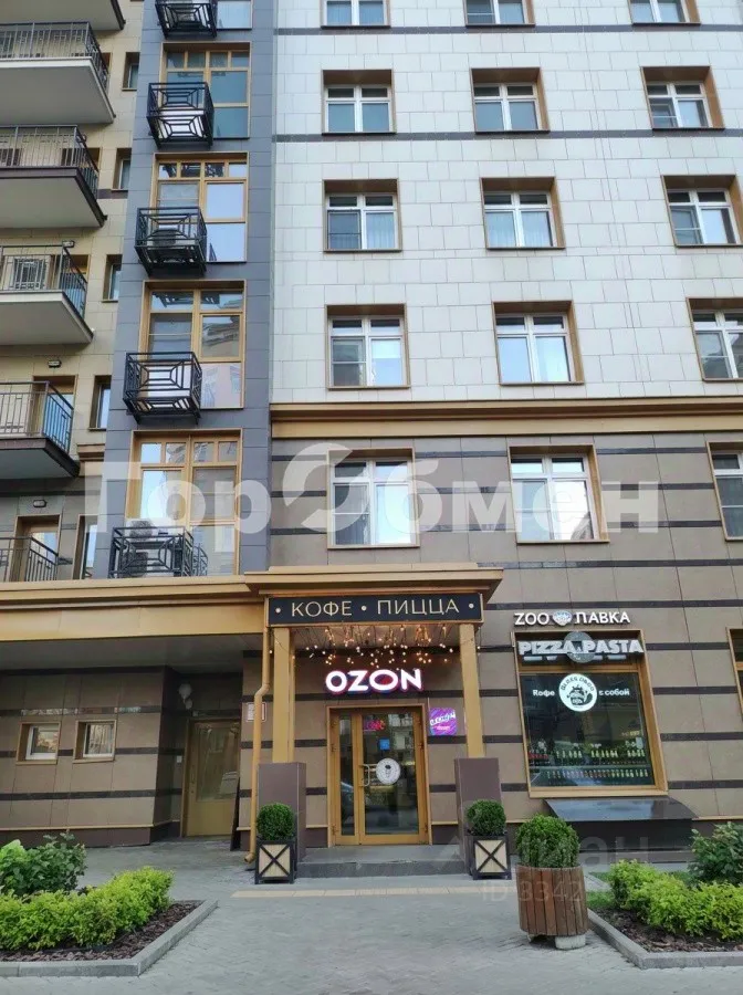 2-комн. квартира, 67 м², 3/8 этаж