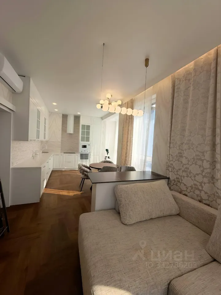 2-комн. квартира, 53 м², 9/15 этаж