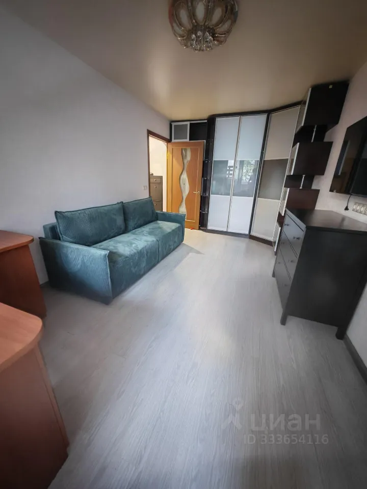 1-комн. квартира, 32 м², 1/12 этаж