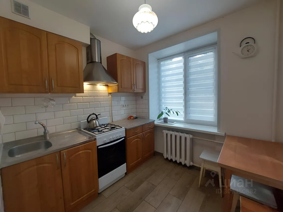 3-комн. квартира, 60 м², 1/5 этаж