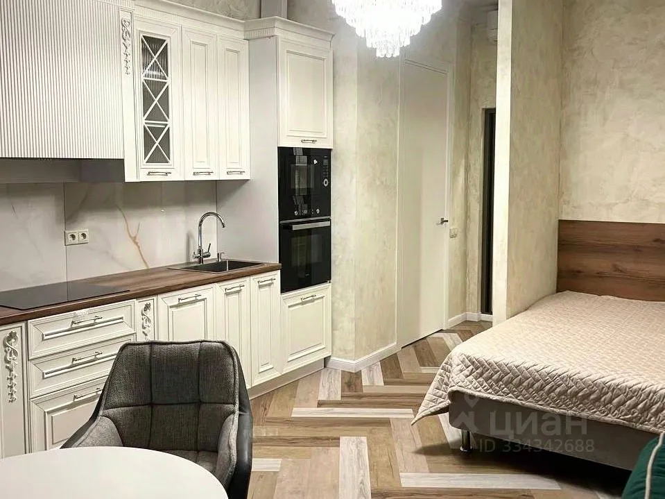Студия, 32 м², 2/15 этаж