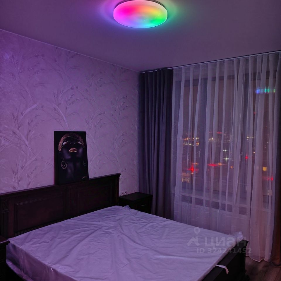 2-комн. квартира, 45 м², 21/23 этаж