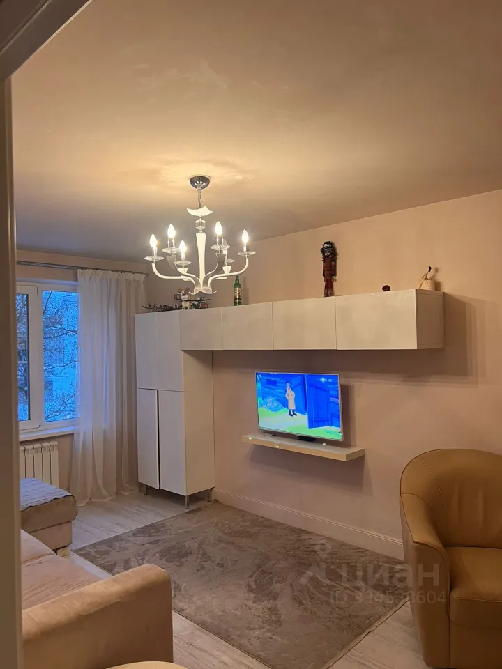 2-комн. квартира, 45 м², 3/9 этаж