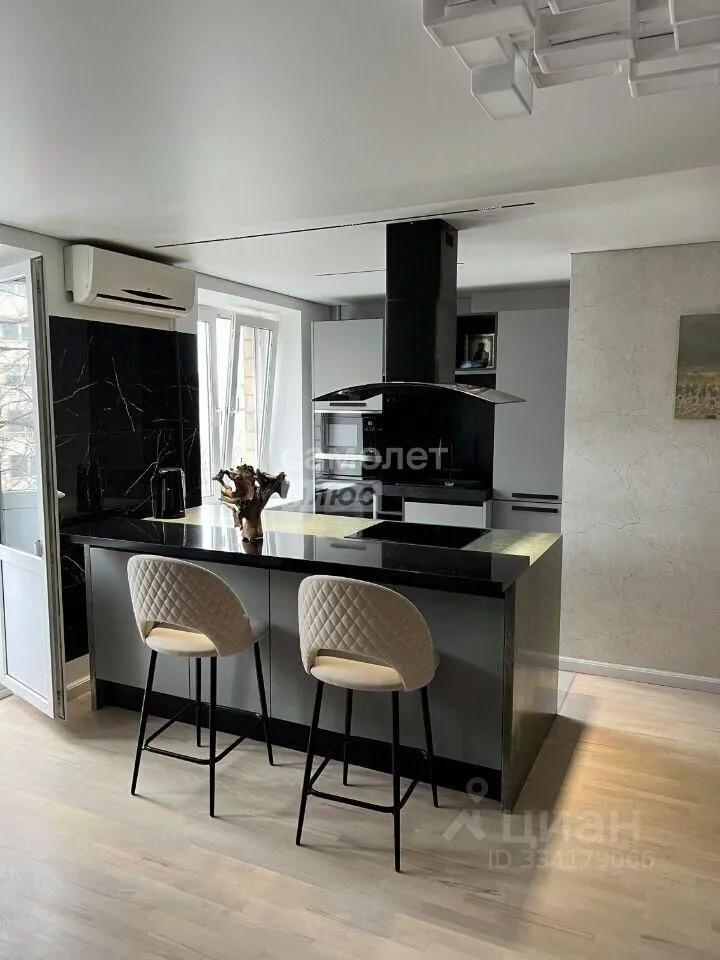 2-комн. квартира, 48 м², 4/8 этаж