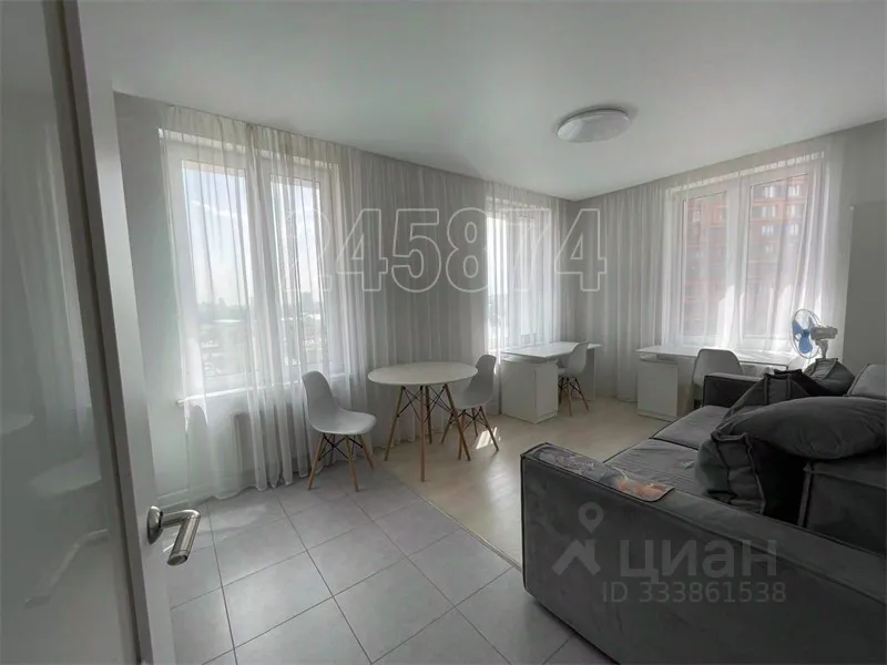 2-комн. квартира, 44 м², 11/32 этаж