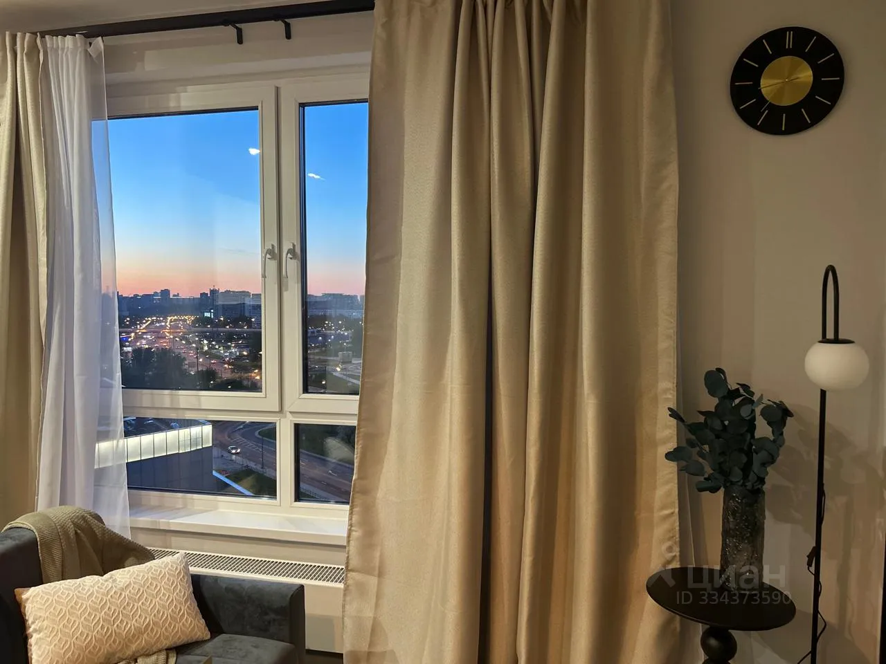 2-комн. квартира, 53 м², 13/33 этаж