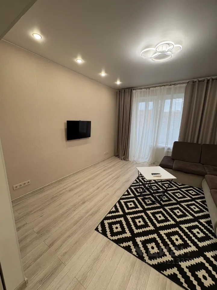 2-комн. квартира, 57,6 м², 8/12 этаж