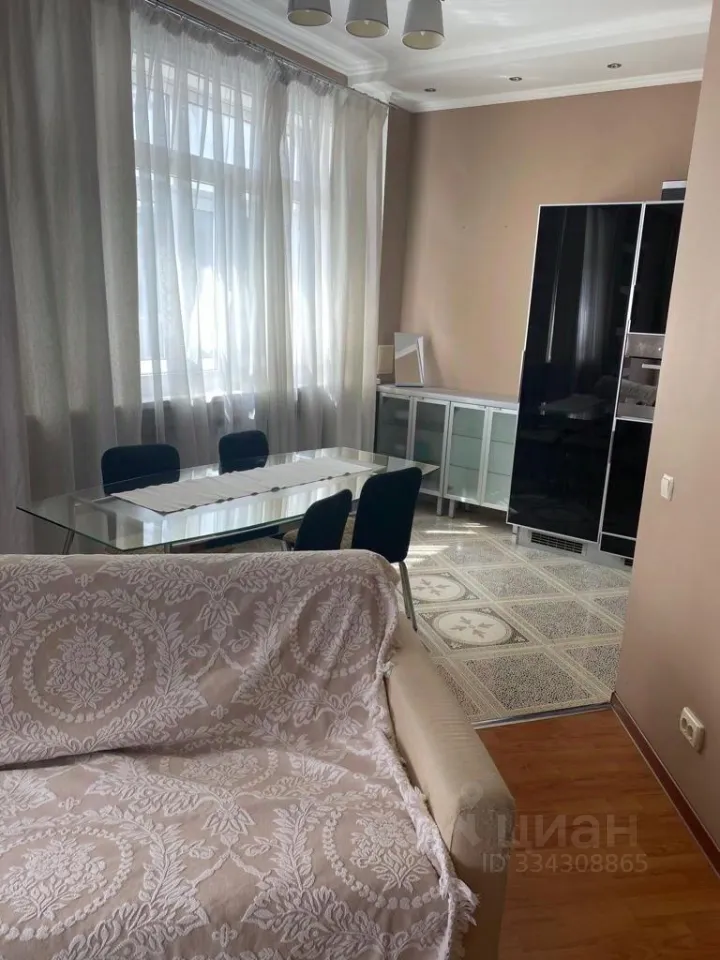 2-комн. квартира, 78 м², 12/22 этаж
