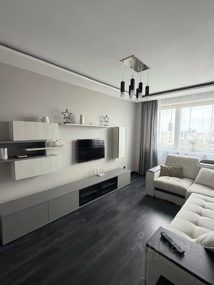 2-комн. квартира, 52 м², 18/24 этаж