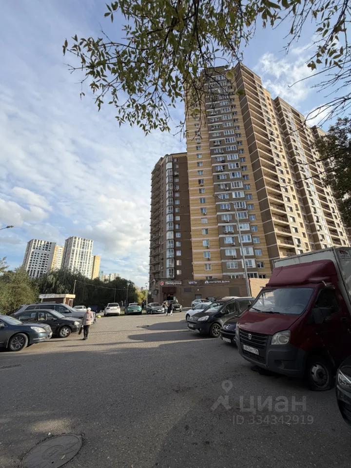 1-комн. квартира, 42 м², 12/20 этаж