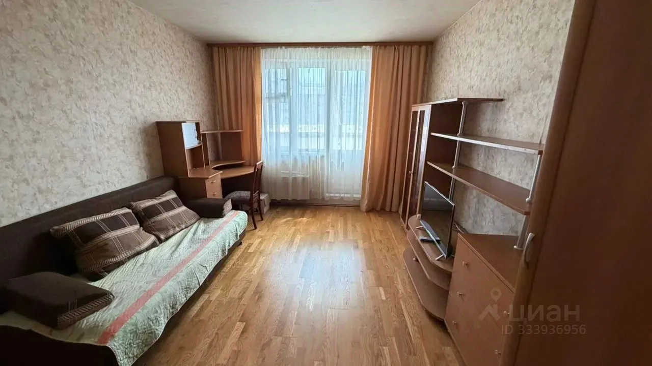 2-комн. квартира, 52 м², 10/17 этаж