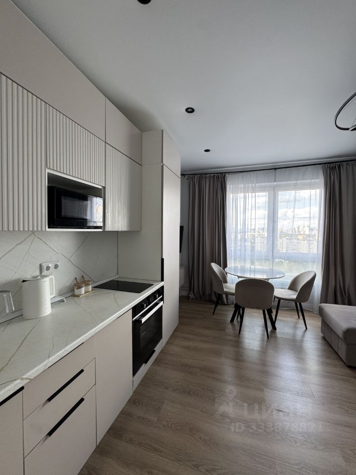 2-комн. квартира, 46,1 м², 23/34 этаж