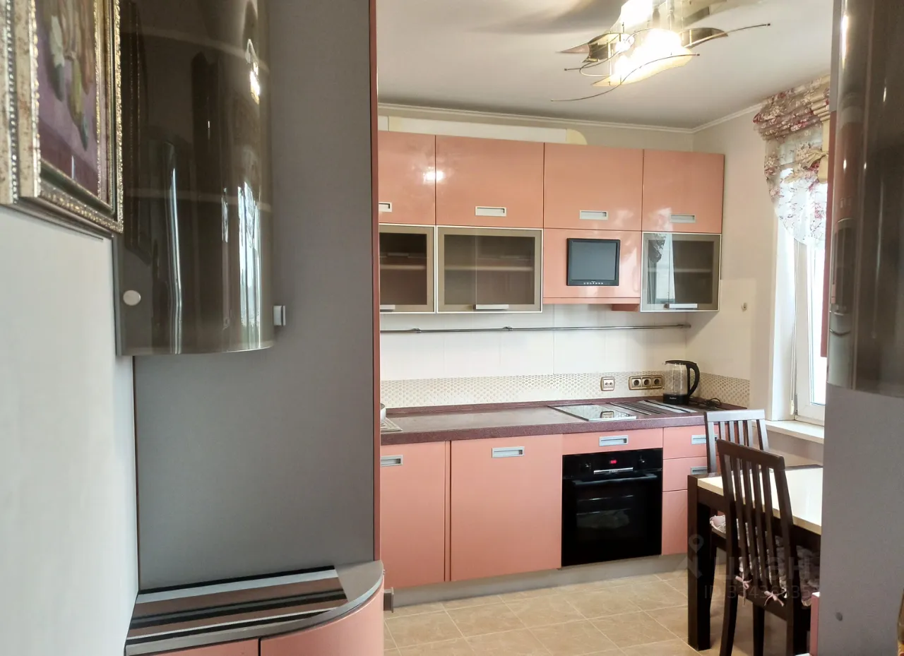 3-комн. квартира, 77,2 м², 16/19 этаж