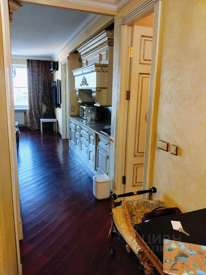 2-комн. квартира, 55 м², 13/22 этаж