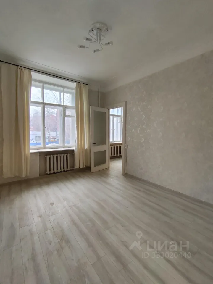3-комн. квартира, 63 м², 2/7 этаж