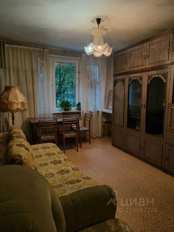 3-комн. квартира, 64 м², 2/12 этаж