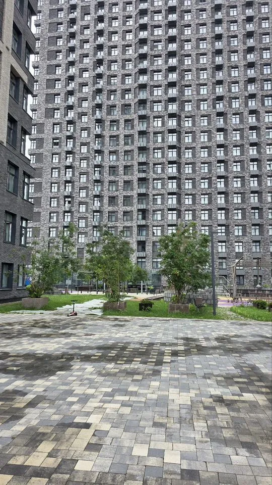 2-комн. квартира, 44 м², 2/22 этаж