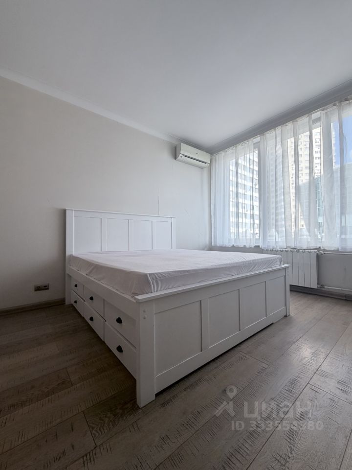 2-комн. квартира, 94,2 м², 2/44 этаж